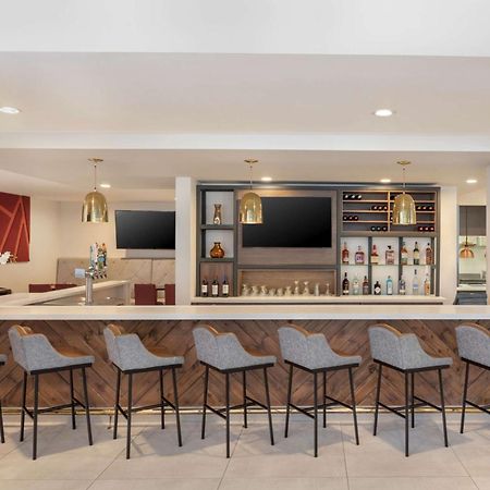 דוראל Hilton Garden Inn Miami Airport West מראה חיצוני תמונה