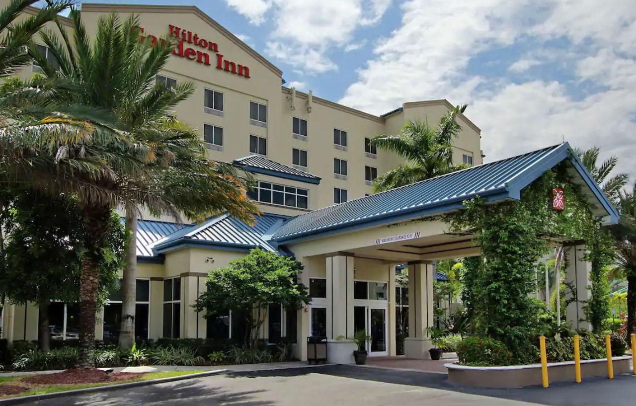 דוראל Hilton Garden Inn Miami Airport West מראה חיצוני תמונה