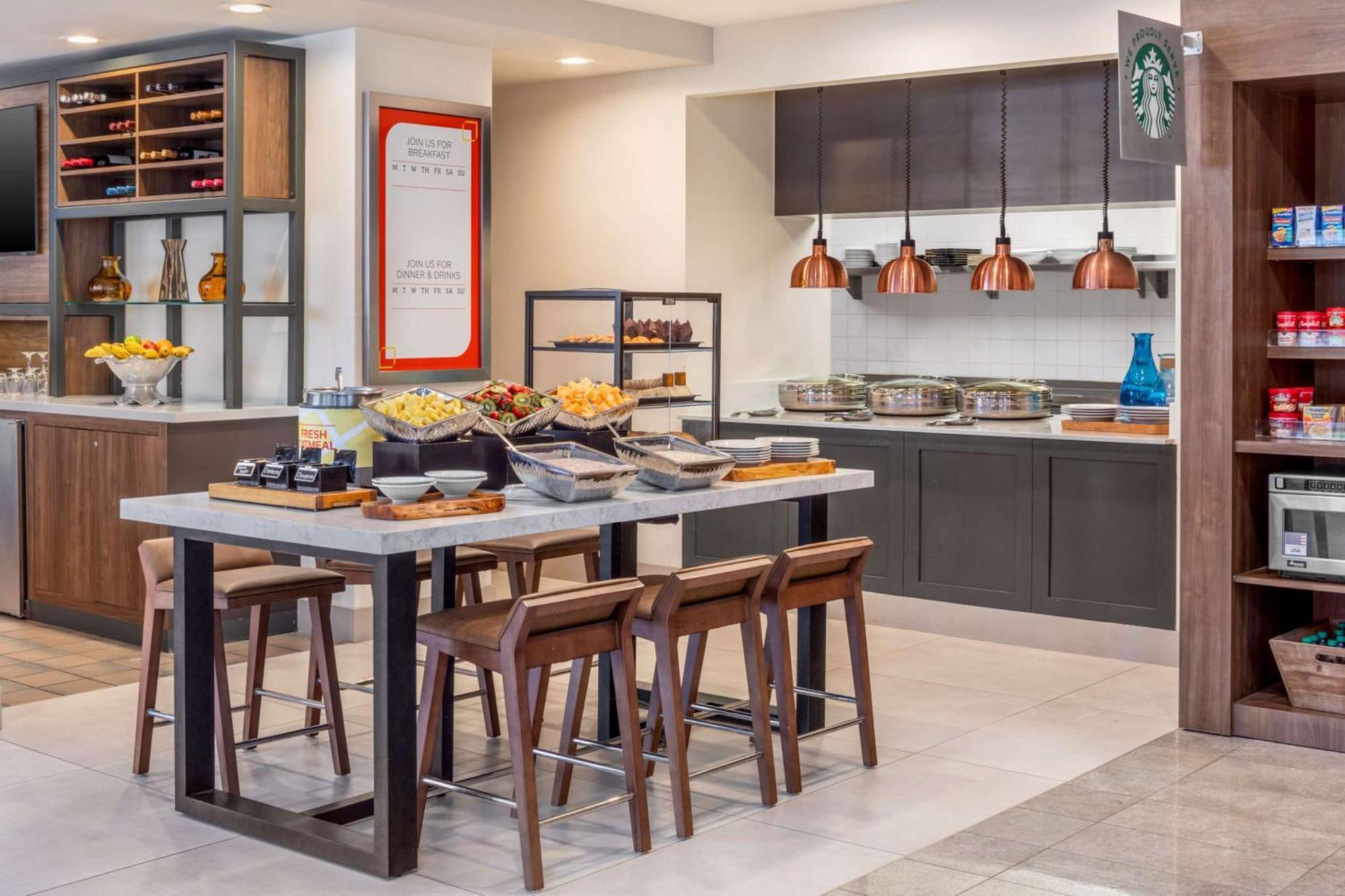 דוראל Hilton Garden Inn Miami Airport West מראה חיצוני תמונה