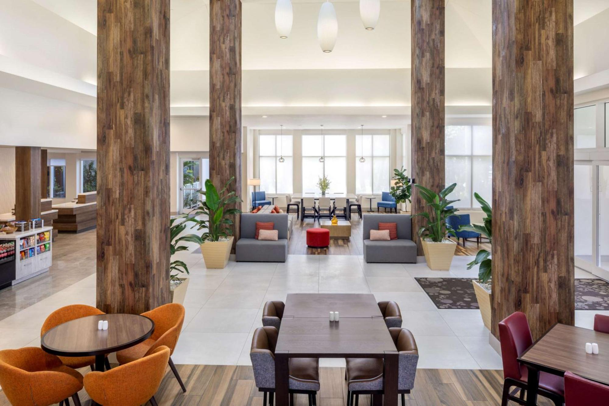 דוראל Hilton Garden Inn Miami Airport West מראה חיצוני תמונה