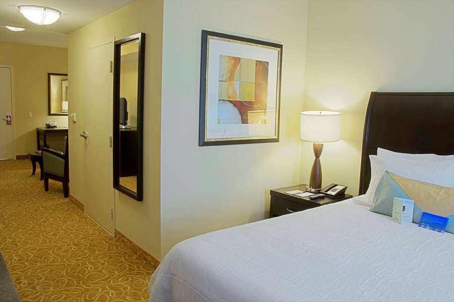 דוראל Hilton Garden Inn Miami Airport West חדר תמונה